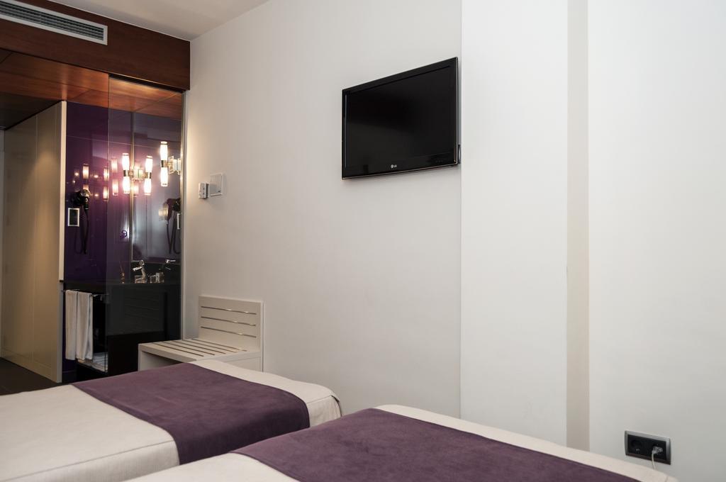 Escuderos Hotel Cruz Argamasilla de Calatrava Extérieur photo